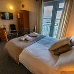 Hotel Greenfield Bar & Bistro Headford