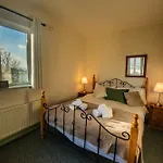 Greenfield Bar & Bistro Hotel 3*