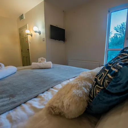 Greenfield Bar & Bistro Headford