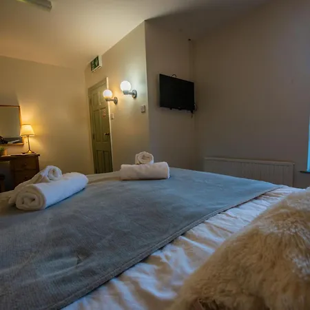 Hotel Greenfield Bar & Bistro 3*