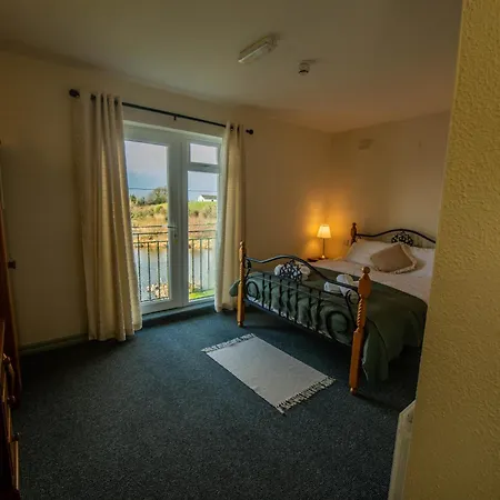 Greenfield Bar & Bistro Hotell Headford