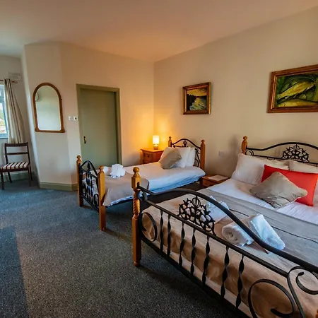 Greenfield Bar & Bistro