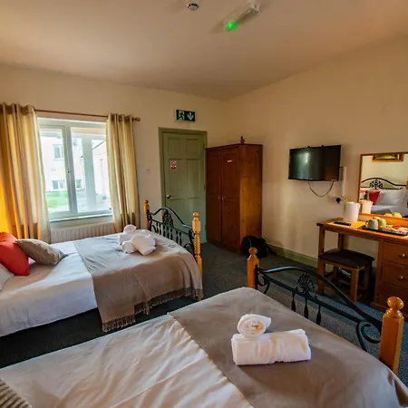 Greenfield Bar & Bistro