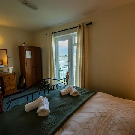 Hotel Greenfield Bar & Bistro Headford