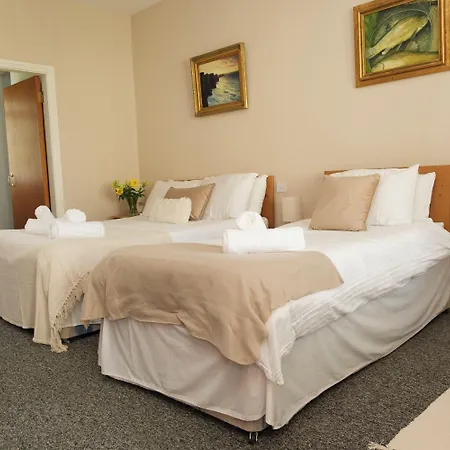 Greenfield Bar & Bistro Headford