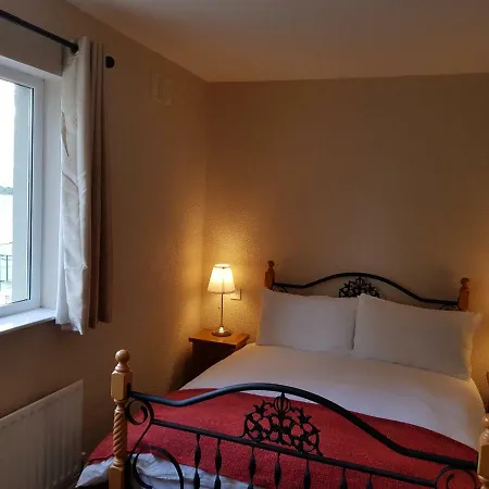 Hotel Greenfield Bar & Bistro 3*